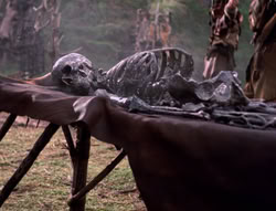 extant_XenaWarriorPrincess_5x05-ThemBonesThemBones_2951