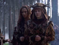 extant_XenaWarriorPrincess_5x05-ThemBonesThemBones_2966