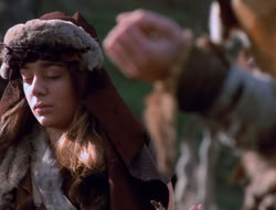 extant_XenaWarriorPrincess_5x05-ThemBonesThemBones_3009