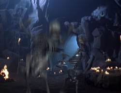 extant_XenaWarriorPrincess_5x05-ThemBonesThemBones_3032
