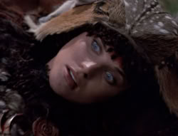 extant_XenaWarriorPrincess_5x05-ThemBonesThemBones_3091