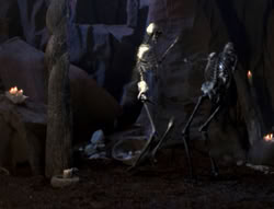 extant_XenaWarriorPrincess_5x05-ThemBonesThemBones_3153