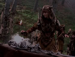 extant_XenaWarriorPrincess_5x05-ThemBonesThemBones_3212