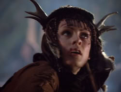 extant_XenaWarriorPrincess_5x05-ThemBonesThemBones_3276