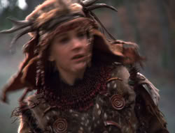 extant_XenaWarriorPrincess_5x05-ThemBonesThemBones_3290