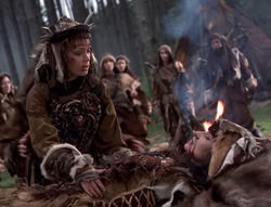 extant_XenaWarriorPrincess_5x05-ThemBonesThemBones_3294