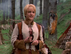 extant_XenaWarriorPrincess_5x05-ThemBonesThemBones_3359