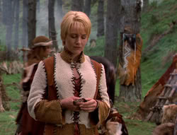 extant_XenaWarriorPrincess_5x05-ThemBonesThemBones_3368