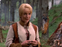 extant_XenaWarriorPrincess_5x05-ThemBonesThemBones_3373