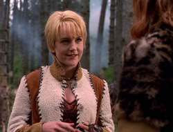 extant_XenaWarriorPrincess_5x05-ThemBonesThemBones_3381