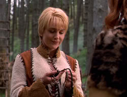 extant_XenaWarriorPrincess_5x05-ThemBonesThemBones_3395