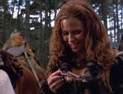 extant_XenaWarriorPrincess_5x05-ThemBonesThemBones_3408