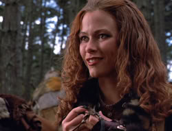 extant_XenaWarriorPrincess_5x05-ThemBonesThemBones_3412