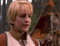 extant_XenaWarriorPrincess_5x05-ThemBonesThemBones_3419