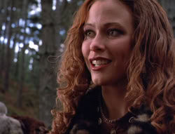 extant_XenaWarriorPrincess_5x05-ThemBonesThemBones_3424