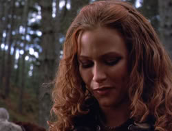 extant_XenaWarriorPrincess_5x05-ThemBonesThemBones_3448
