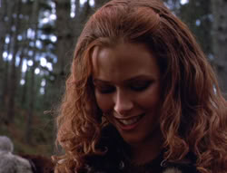extant_XenaWarriorPrincess_5x05-ThemBonesThemBones_3450