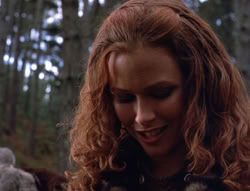 extant_XenaWarriorPrincess_5x05-ThemBonesThemBones_3452