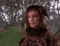 extant_XenaWarriorPrincess_5x05-ThemBonesThemBones_3509