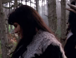 extant_XenaWarriorPrincess_5x05-ThemBonesThemBones_3511