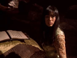 extant_XenaWarriorPrincess_5x07-BackInTheBottle_0028