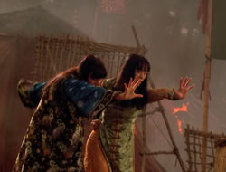 extant_XenaWarriorPrincess_5x07-BackInTheBottle_0079