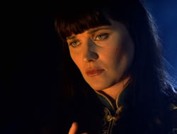 extant_XenaWarriorPrincess_5x07-BackInTheBottle_0104