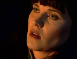 extant_XenaWarriorPrincess_5x07-BackInTheBottle_0150