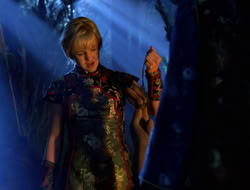 extant_XenaWarriorPrincess_5x07-BackInTheBottle_0160