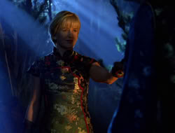 extant_XenaWarriorPrincess_5x07-BackInTheBottle_0162