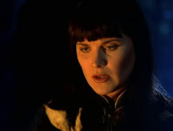 extant_XenaWarriorPrincess_5x07-BackInTheBottle_0230