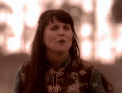 extant_XenaWarriorPrincess_5x07-BackInTheBottle_0274