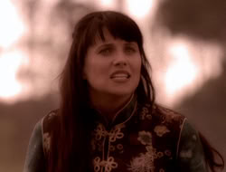 extant_XenaWarriorPrincess_5x07-BackInTheBottle_0280