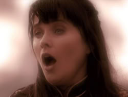 extant_XenaWarriorPrincess_5x07-BackInTheBottle_0330