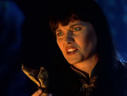 extant_XenaWarriorPrincess_5x07-BackInTheBottle_0360
