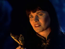 extant_XenaWarriorPrincess_5x07-BackInTheBottle_0361
