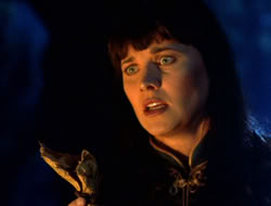 extant_XenaWarriorPrincess_5x07-BackInTheBottle_0365