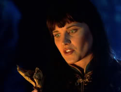 extant_XenaWarriorPrincess_5x07-BackInTheBottle_0367