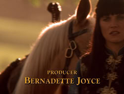 extant_XenaWarriorPrincess_5x07-BackInTheBottle_0591
