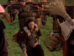 extant_XenaWarriorPrincess_5x07-BackInTheBottle_0632