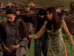 extant_XenaWarriorPrincess_5x07-BackInTheBottle_0643