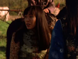 extant_XenaWarriorPrincess_5x07-BackInTheBottle_0652