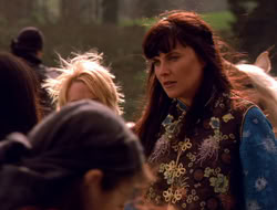 extant_XenaWarriorPrincess_5x07-BackInTheBottle_0681
