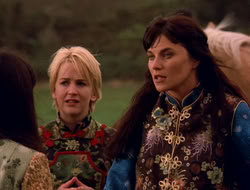 extant_XenaWarriorPrincess_5x07-BackInTheBottle_0695