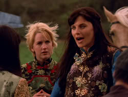 extant_XenaWarriorPrincess_5x07-BackInTheBottle_0701