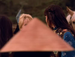 extant_XenaWarriorPrincess_5x07-BackInTheBottle_0711
