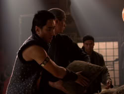 extant_XenaWarriorPrincess_5x07-BackInTheBottle_0770