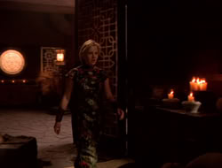 extant_XenaWarriorPrincess_5x07-BackInTheBottle_0780