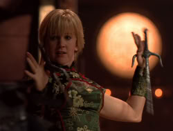 extant_XenaWarriorPrincess_5x07-BackInTheBottle_0860