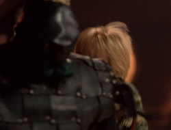 extant_XenaWarriorPrincess_5x07-BackInTheBottle_0865